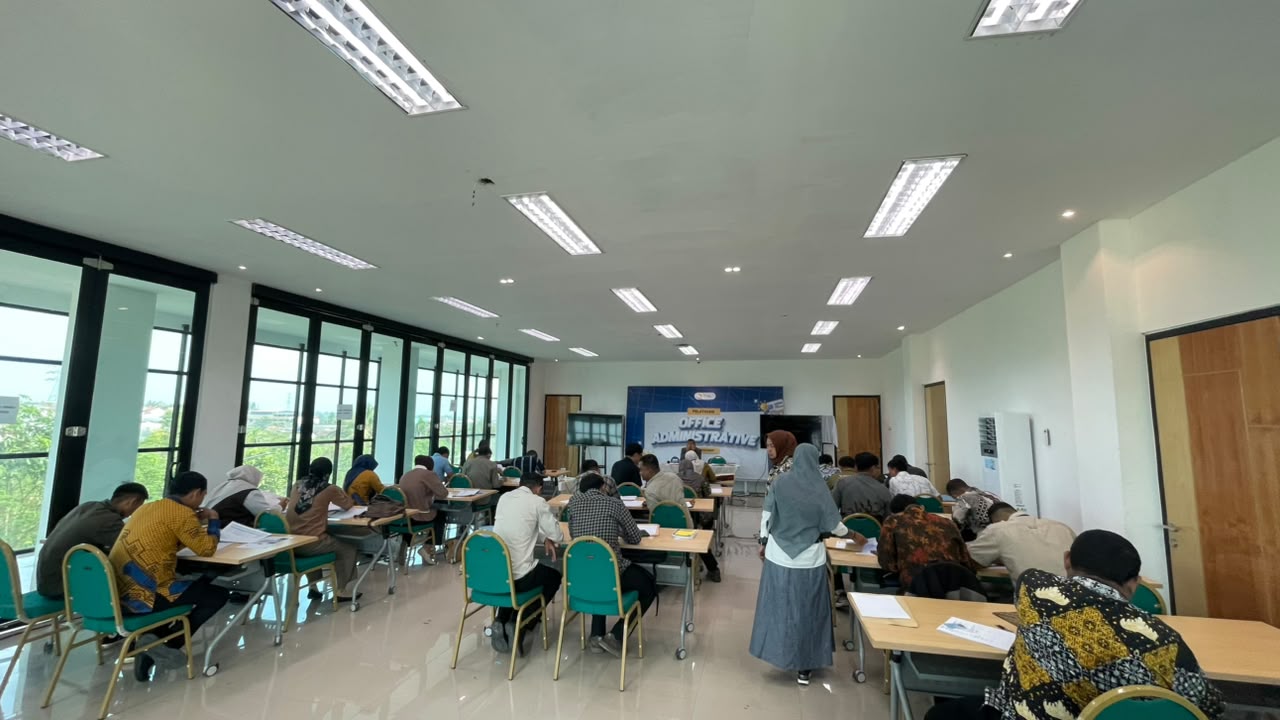 Pelatihan Office Administrative ITERA
